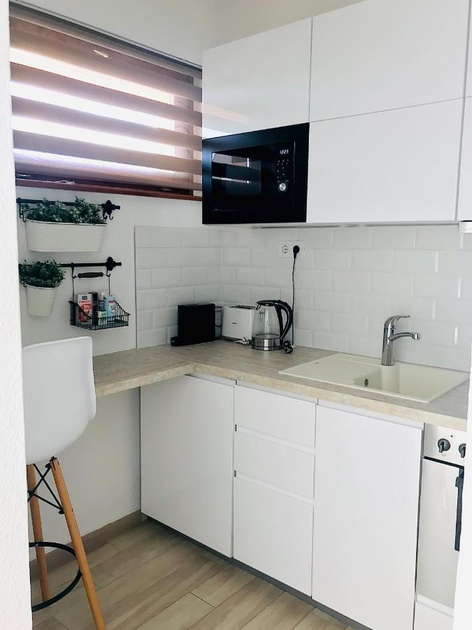 Belvarosi Studio Apartman Kecskemét Zewnętrze zdjęcie