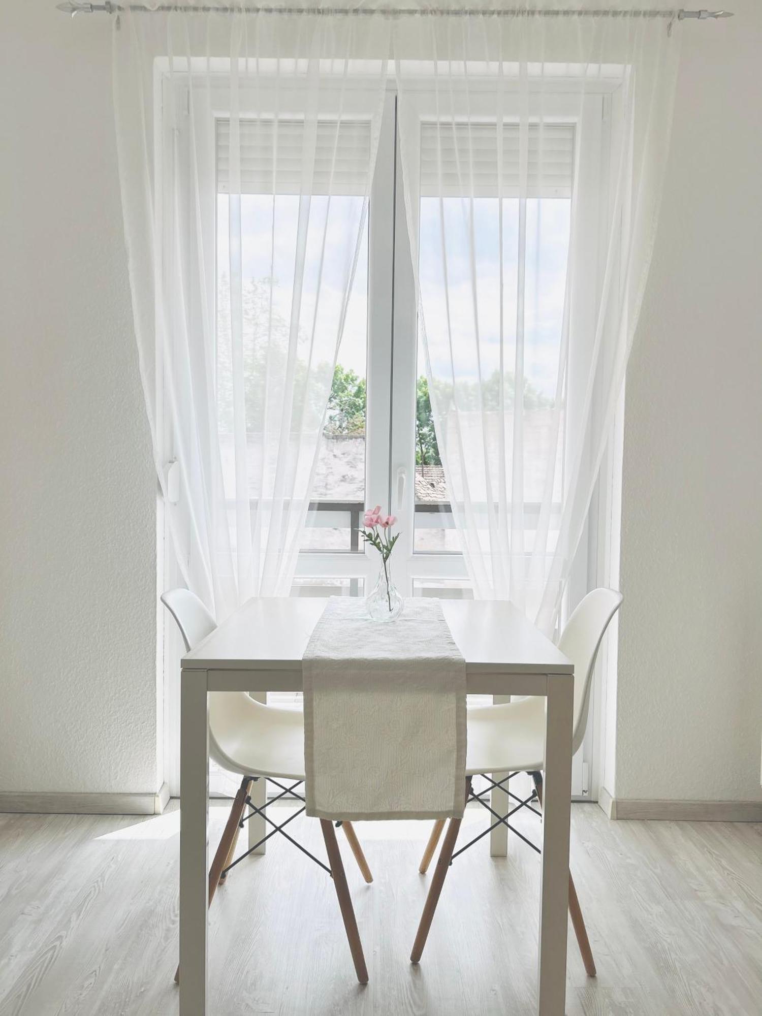 Belvarosi Studio Apartman Kecskemét Zewnętrze zdjęcie